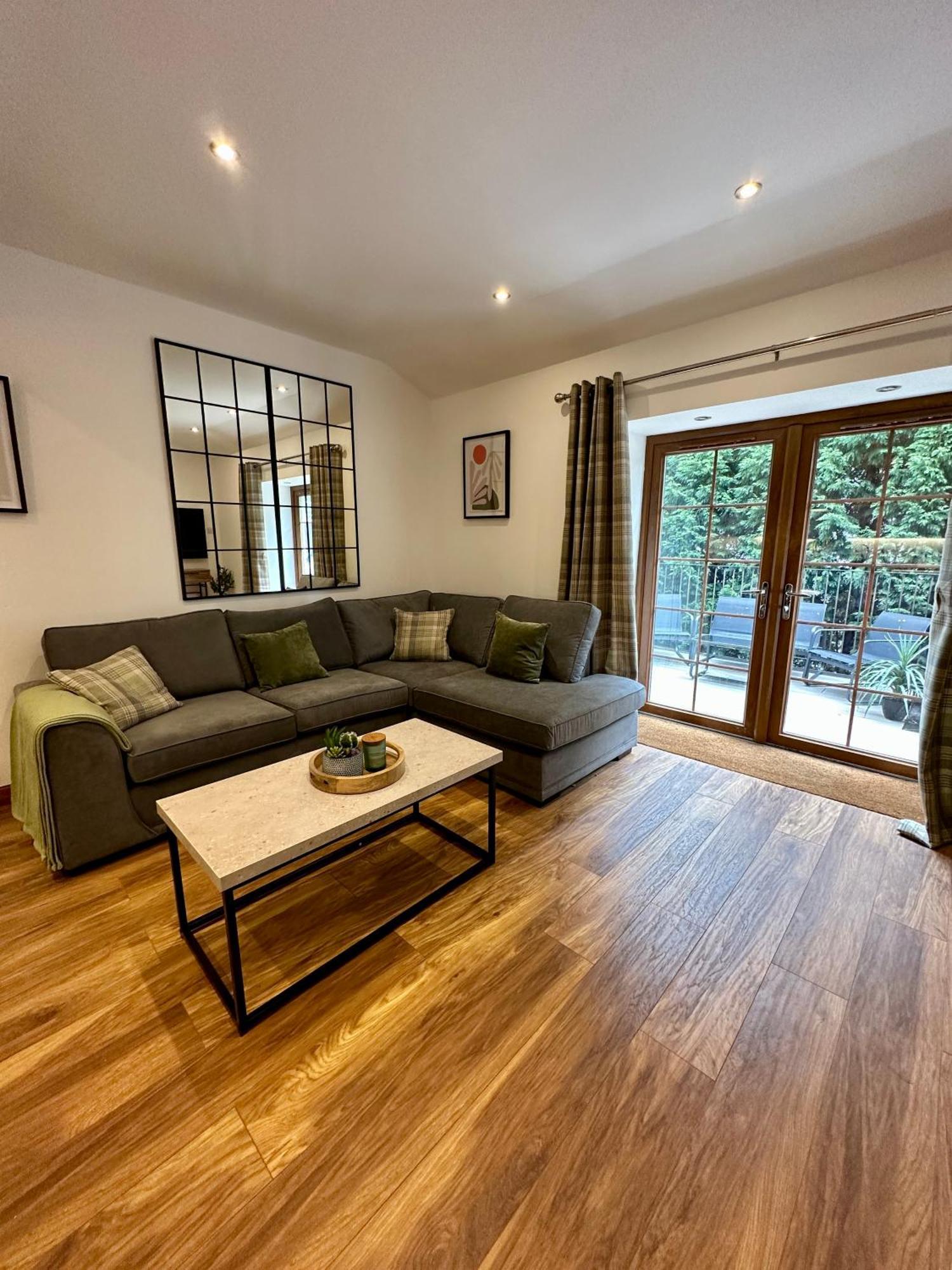 4 Sheraton Apartments Fort William Exterior foto