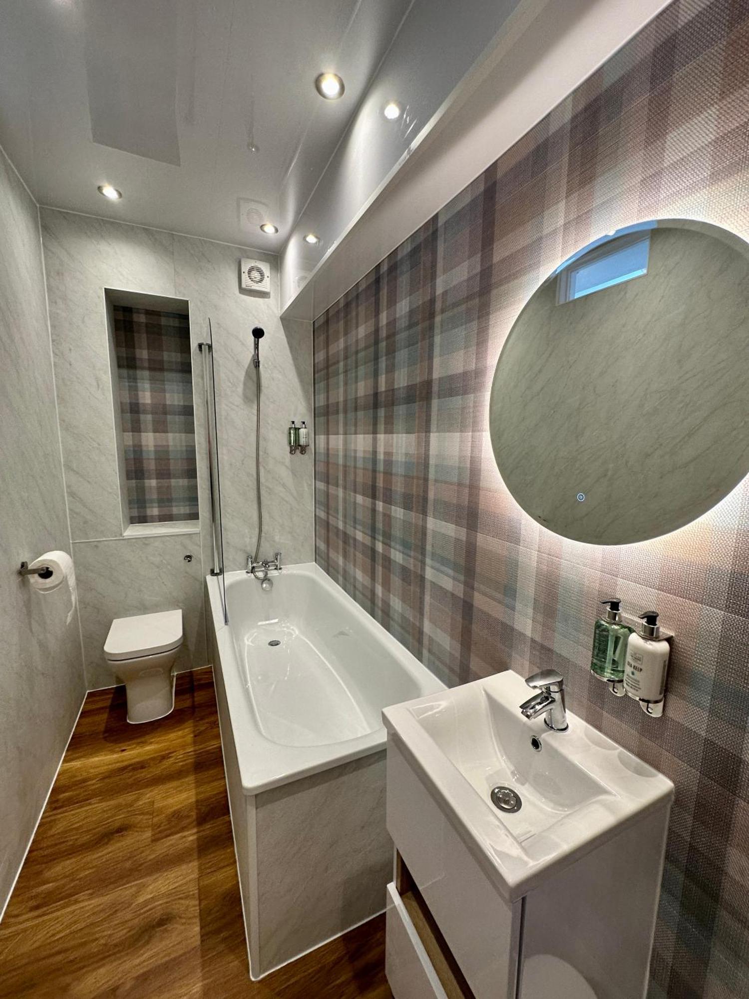 4 Sheraton Apartments Fort William Exterior foto